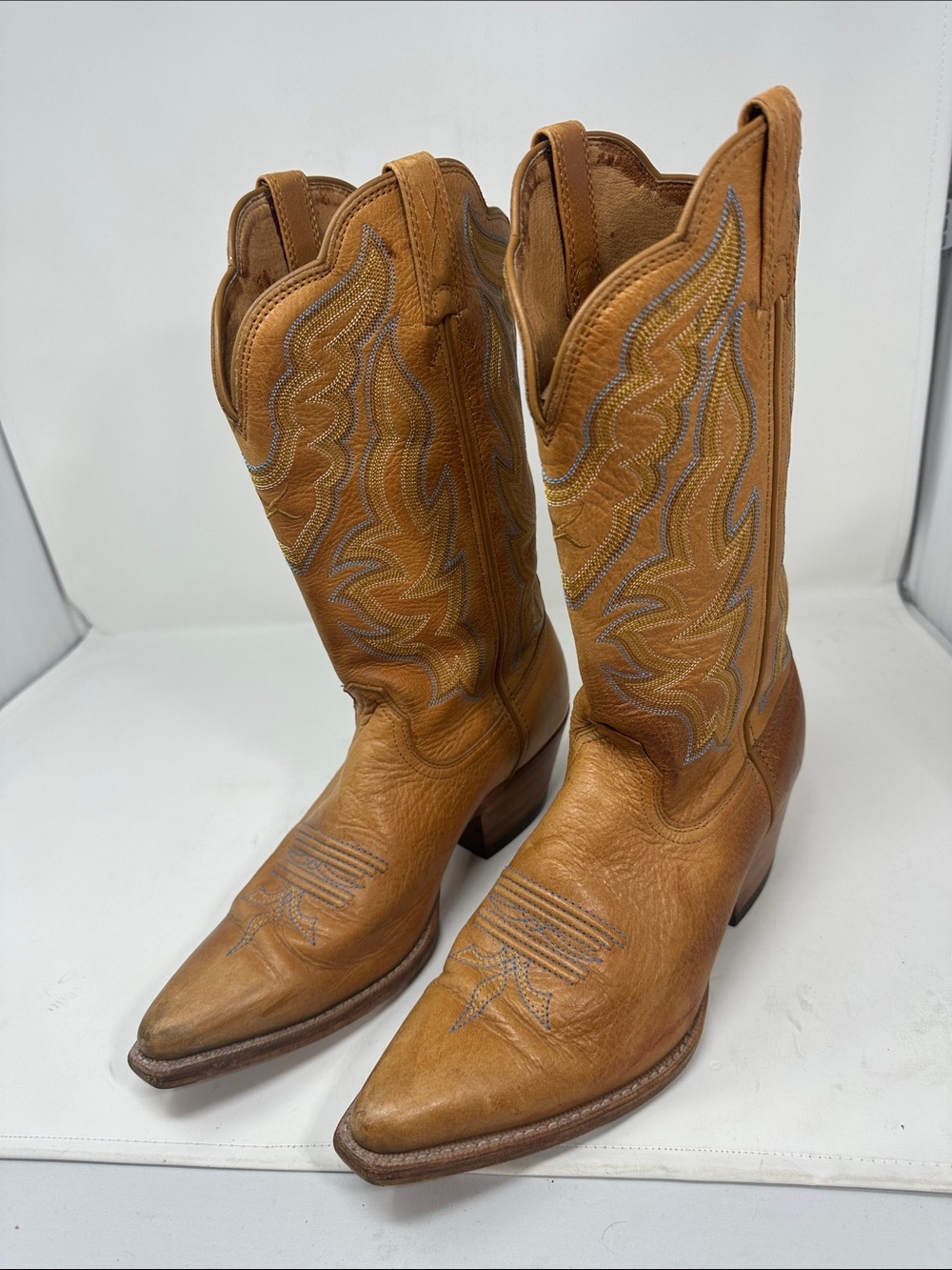 Old West Boots. Size 9.5B